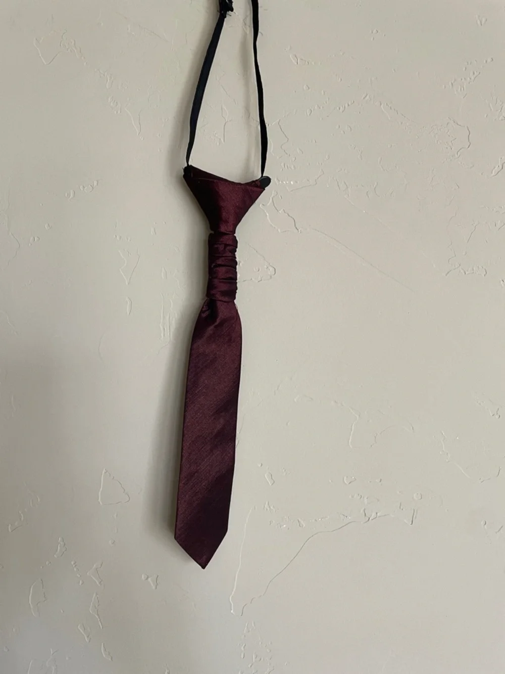 Boys Burgundy Pre-Tied Necktie